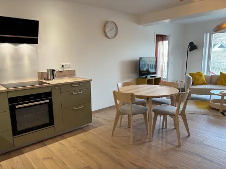 New 2-bedroom apartment 250 m from the beach, in the heart of Jullouville