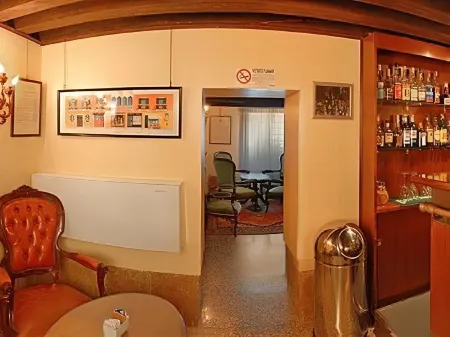 Residenza d'Epoca San Cassiano Отели в г. Венеция