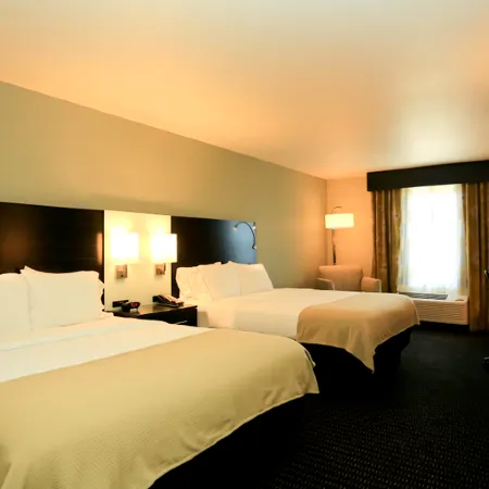 Holiday Inn Express & Suites MARION by IHG