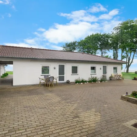 "Kari" - 50m from the sea Hotels in Bogense