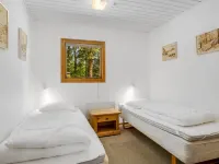 "Anine" - 200m to the Fjord