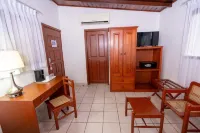 Best Western Las Mercedes Airport