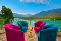 The Neeraj Naturecure - Ganga View