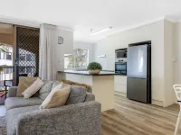Kalua Holiday Apartments Hotels in Maroochydore