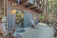 Walk Downtown: Arnold Cabin w/ Large Deck! - Pet friendly