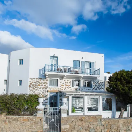 Hotel Adonis