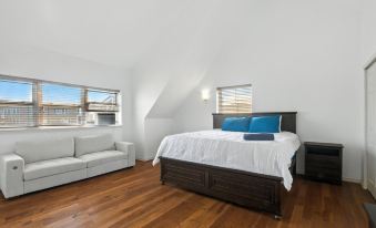 Stylish 3BR Retreat Walk to Beach & Boardwalk home