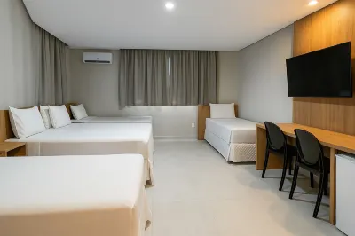 保利斯塔太陽酒店 酒店