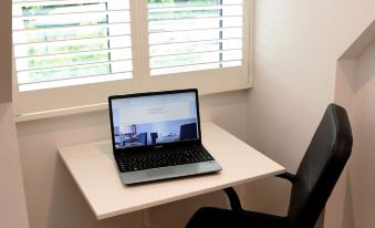 Apple Tree Place B&B