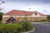 Premier Inn Eastbourne (Polegate) Отели в г. Чиддингли