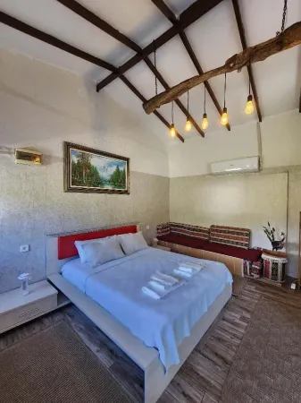 Erdem Ciftligi/ Ephesus Arena