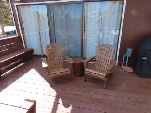 License # 3031 Estes Park remodeled detached cabin, views, quiet area.