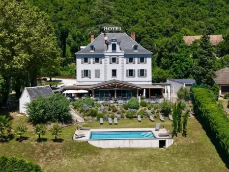 Hôtel Restaurant le Repère