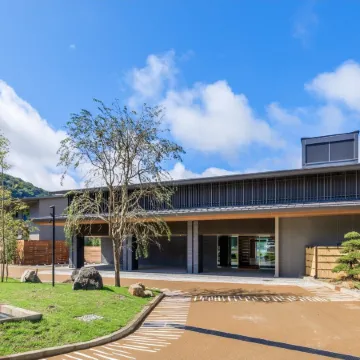 Hakone Ashinoko Hanaori