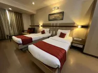Hotel Utsav Deluxe Hotels near Parvati Temple