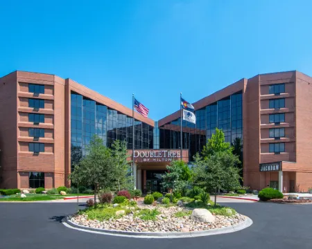 DoubleTree by Hilton Denver-Aurora Hotels in Aurora