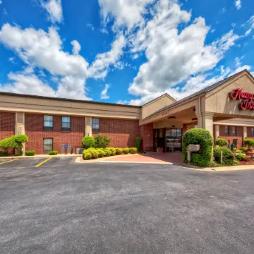 Hampton Inn Clarksville Отели в г. Кларксвилл