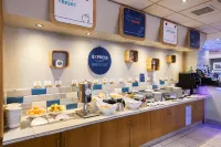 Holiday Inn Express PERTH by IHG - breakfast