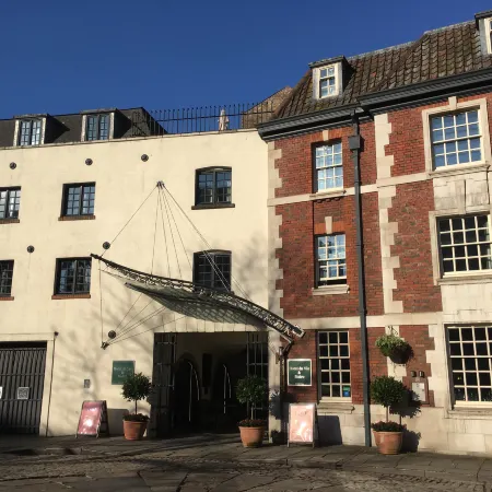 Hotel du Vin Bristol Отели рядом с достопримечательностью «Котам»