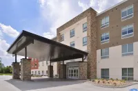 Holiday Inn Express & Suites OMAHA AIRPORT by IHG Hotels in Carter Lake