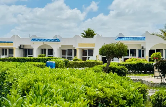 西迪塞勒姆旅遊海濱酒店