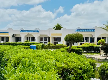 Complexe Touristique Sidi Salem Отели в г. Бизерта