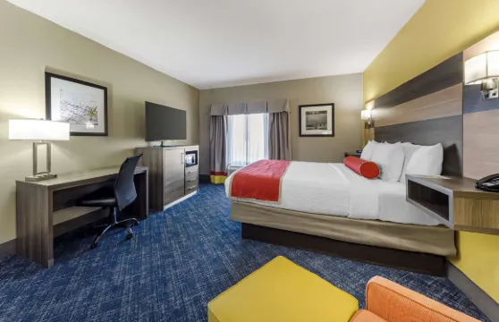 米德韋斯特城貝斯特韋斯特優質套房酒店