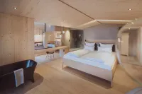 Amrai Suites Hotels in 