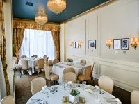 Mayflower Park Hotel - breakfast