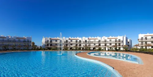 Sol Dunas Family Fun - parking