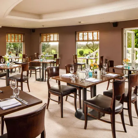 Mercure Chester Abbots Well Hotel