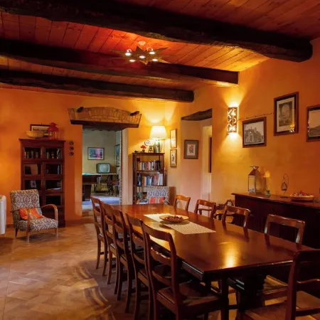 Splendid farmhouse in Val d'Orcia with private swimming pool and sauna
