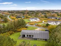 "Franke" - 1.1km from the Sea - badewanne
