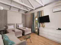Aeolos Boutique Hotel and Suites - Bathtub