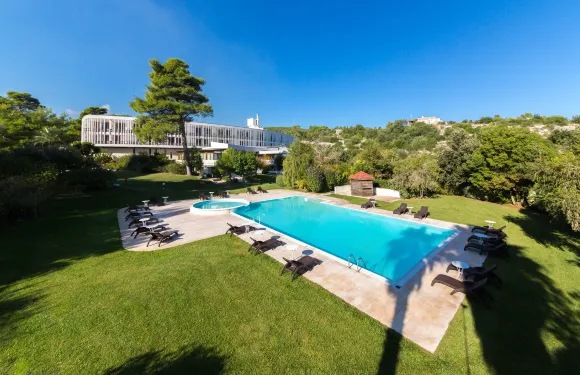 古斯梅度假村 - 沙丘套房酒店