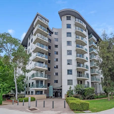 Central Braddon Retreat with Balcony & Pool Access