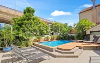 Bridgewater Rivercity - Pools