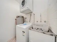 2-Bed with Pool, BBQ, Tennis Court & Parking