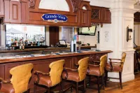 Harbor Suites at Harborwalk Village - bar