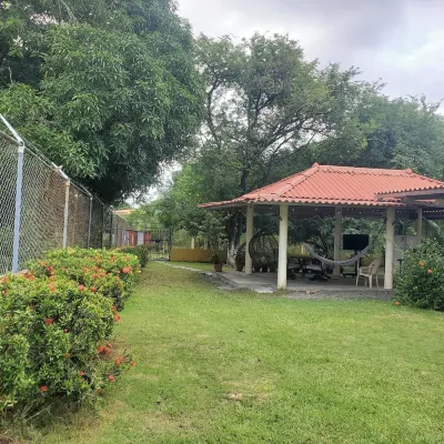 Cozy Corner With Pool Minutes Away From the Beach