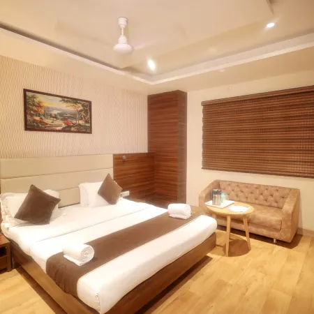 Hotel Kalpana Palace