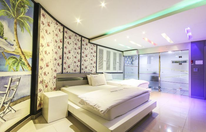 โรงแรมวาวา