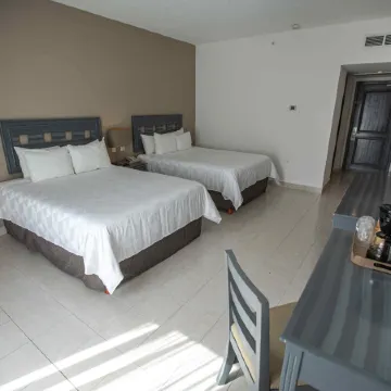 Ocean View Cancun Arenas