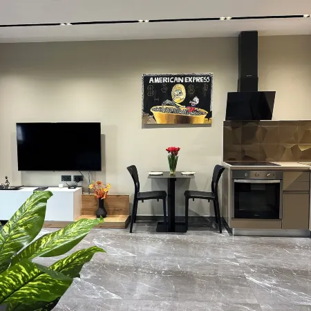 La Mirage Suites & Apartments