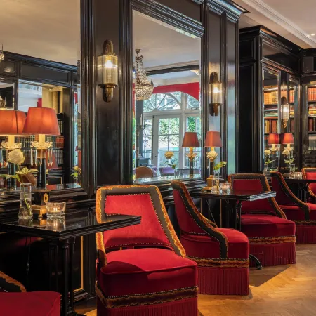 Apollofirst Boutique Hotel