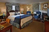 Inn on Boltwood Hotels in Amherst