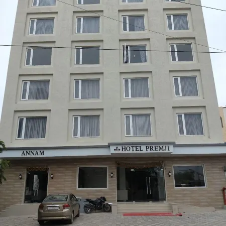 Hotel Premji by Shivalaya Darshanam