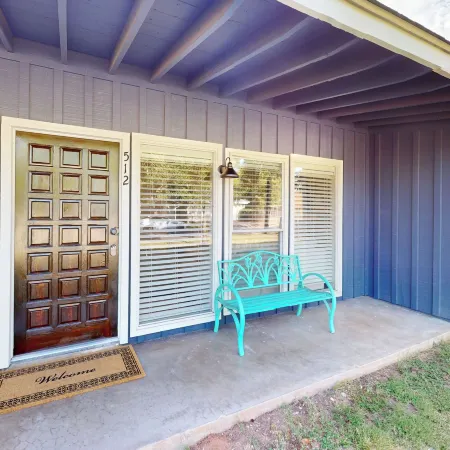 Wine Country Retreat w/ Yard: 1 Mi to Main Street