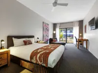 Mercure Kakadu Crocodile Hotel - Pools