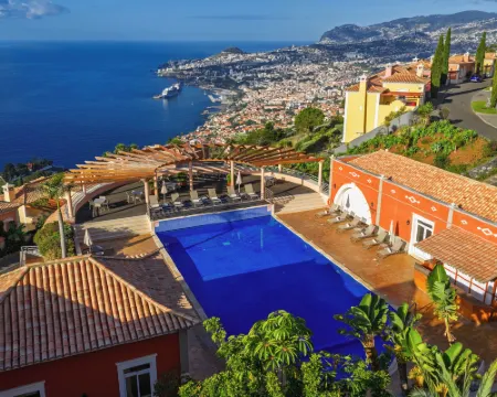 Palheiro Village Hoteles en São Gonçalo